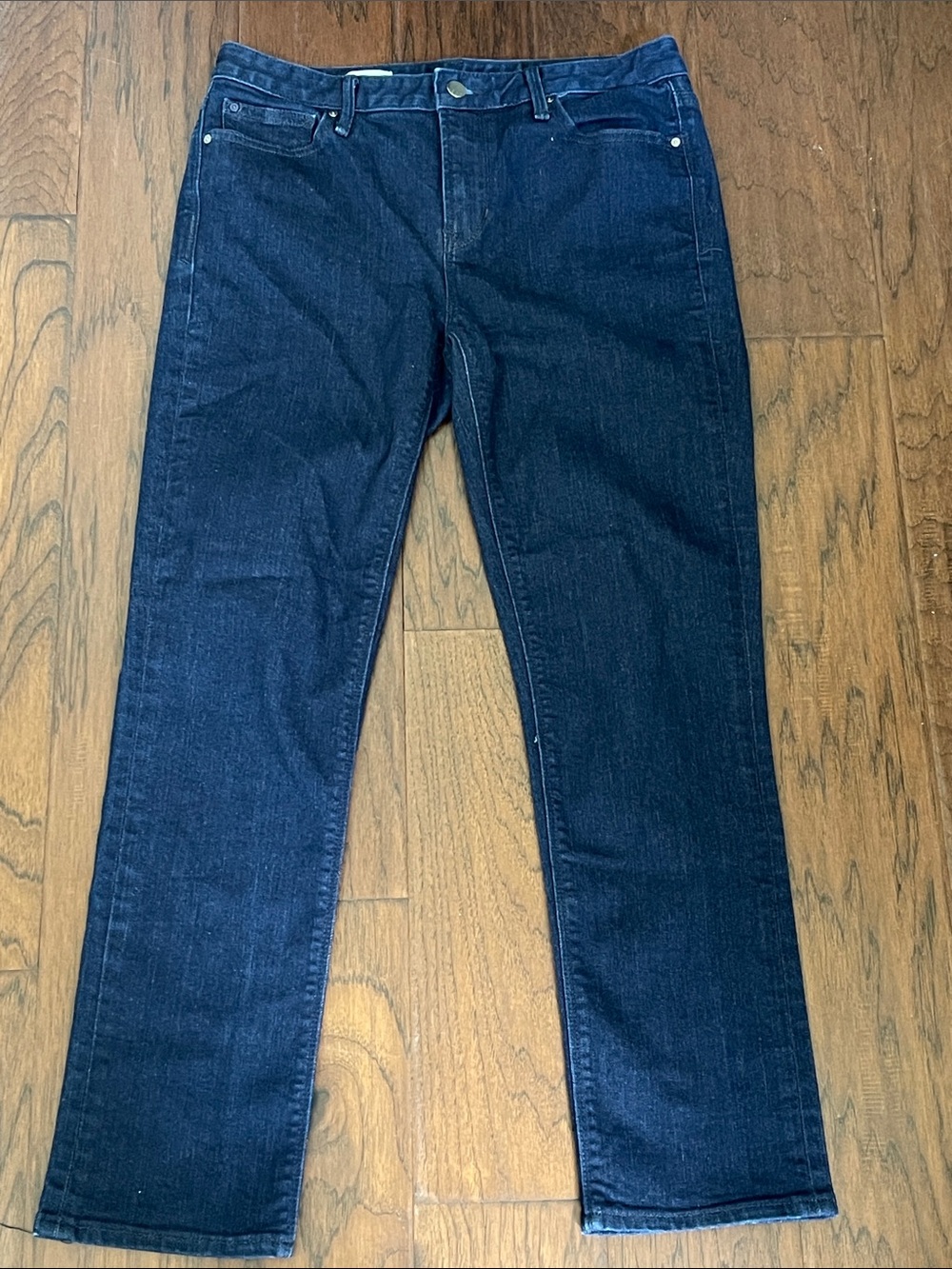 GAP Women's Dark Blue Straight-Leg Jeans